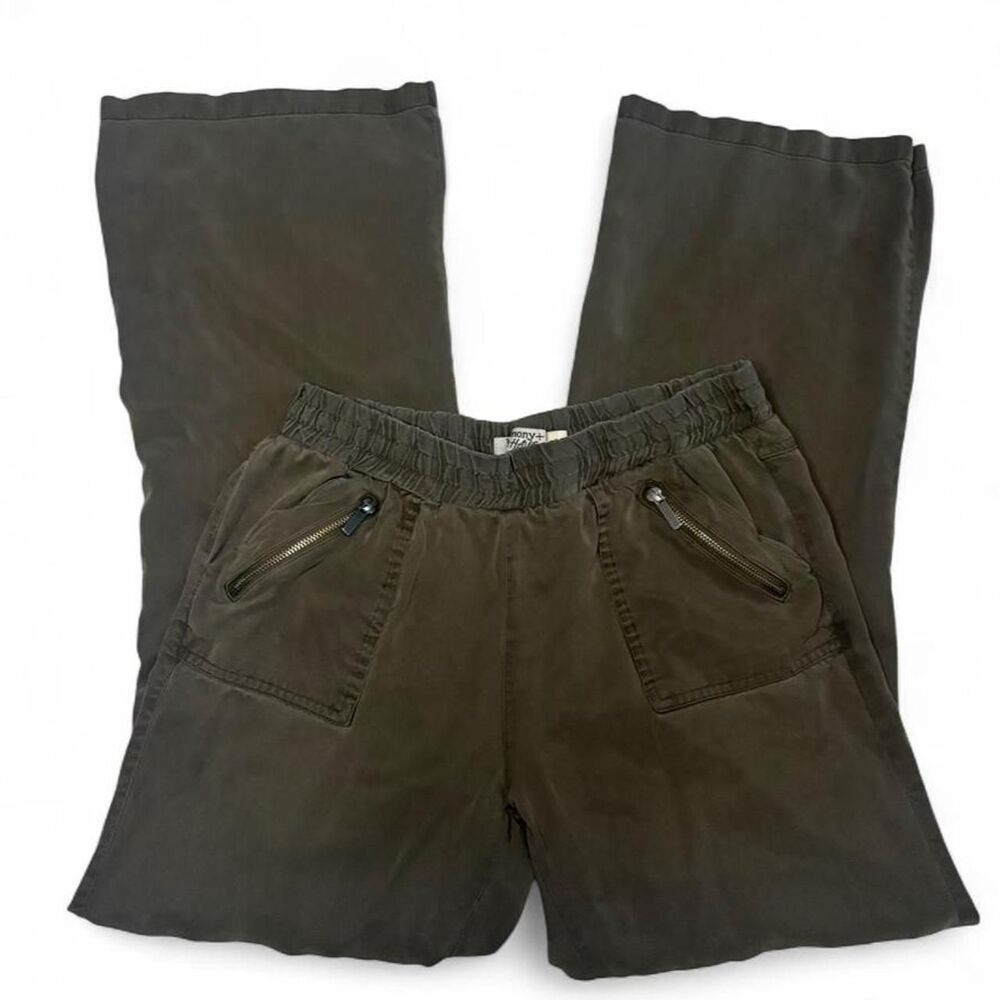 Harmony Women's Soft Green Trousers